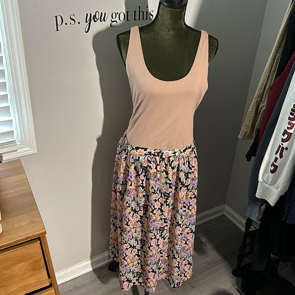 Vintage 1980's lightweight semi-shear floral skirt - Notations